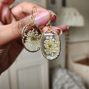 Handmade queen annes lace earrings
